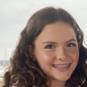 Meet your Posher, Ava